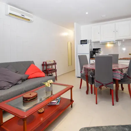 Lejlighed 1 Bedroom Cozy In